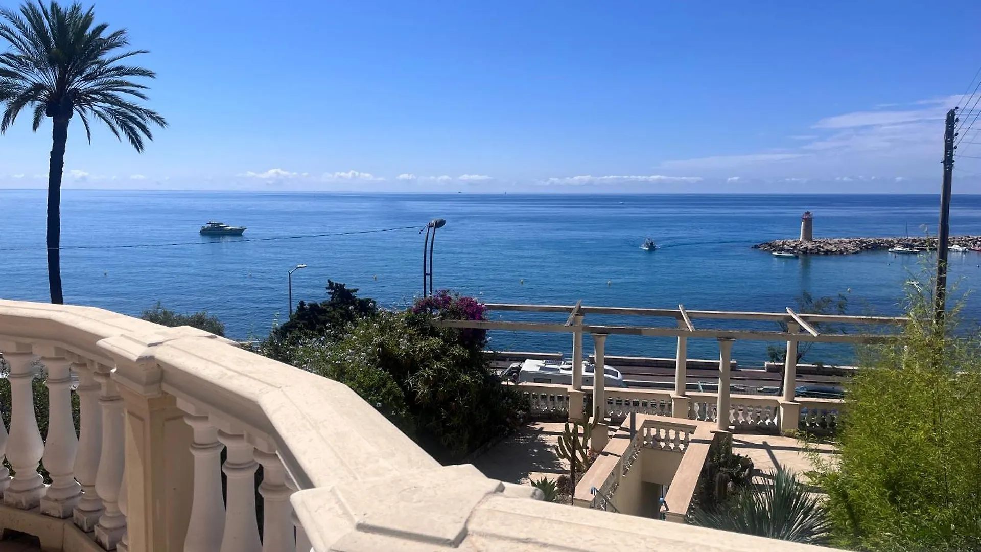 10' Monaco - 10' Italia - Incantevole Vista Mare Menton France