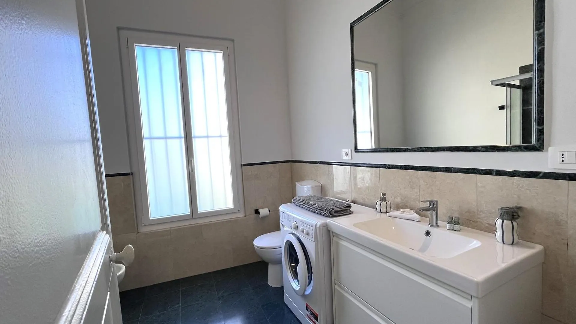 Apartment 10' Monaco - 10' Italia - Incantevole Vista Mare Menton France